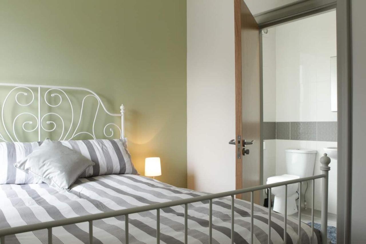 Malin View Apartments Port71 Portrush Extérieur photo